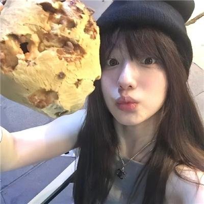 艾琳娜和她的男人们